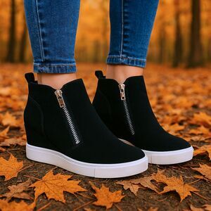 Steve Madden Double Zipper Ankle Boots Sneakers Size 8 Black Suede Leather Shoes